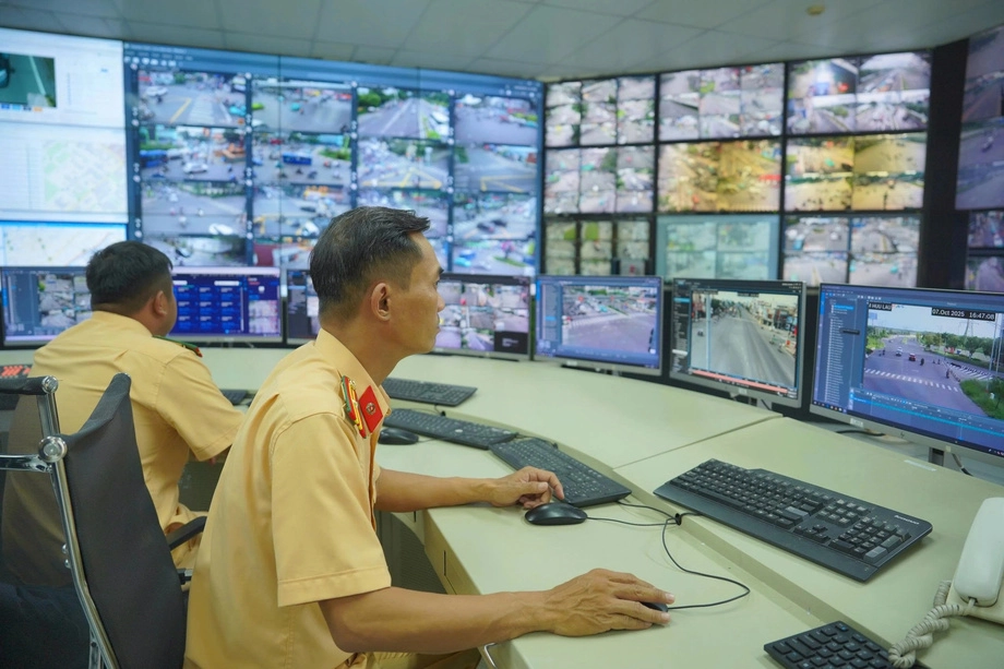 Phát thông báo phạt nguội cho thiết bị camera AI